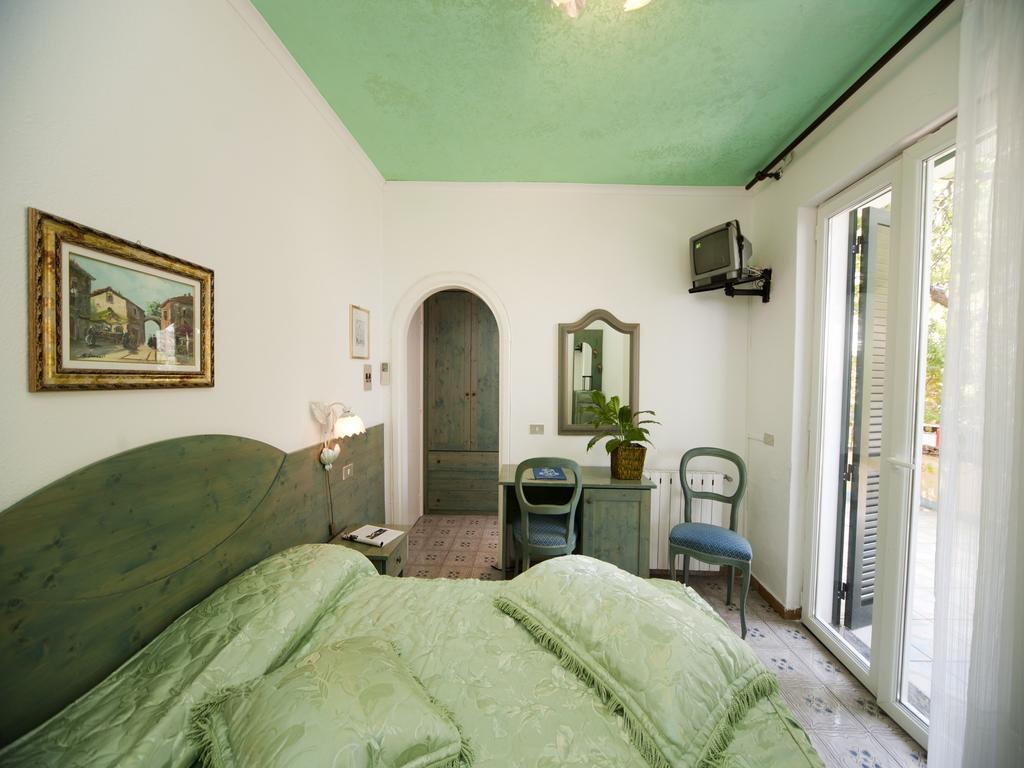 Hotel Giardino Delle Ninfe E La Fenice Ischia Zewnętrze zdjęcie